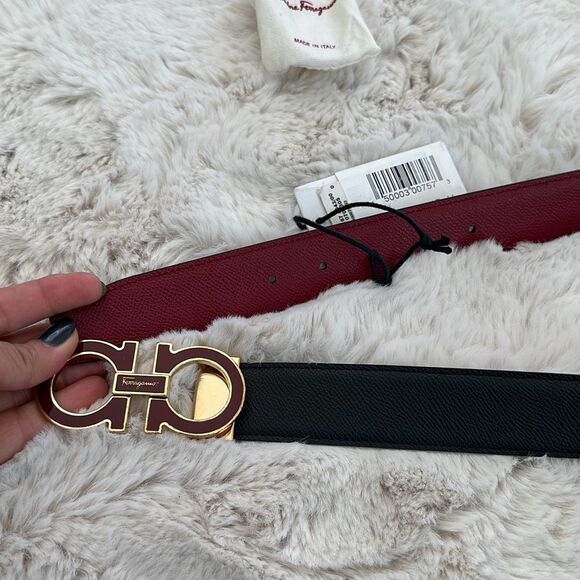 Salvatore Ferragamo Double Adjustable Calfskin Belt Size 95 in Black/Red - Picture 12 of 12